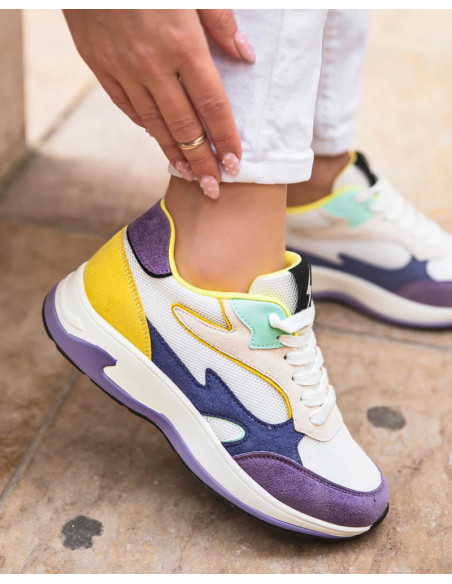 Basket à découpe flamme violette