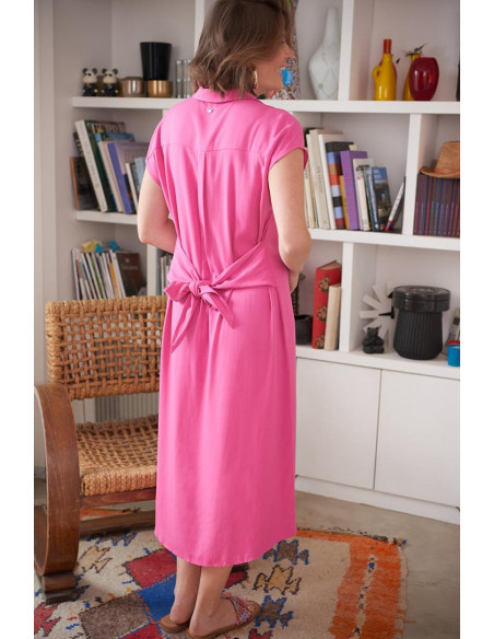 Robe IANA, Rose