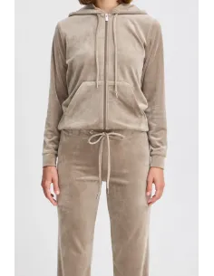 Ensemble MITZA, Walnut