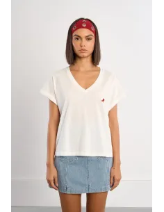 T-shirt avec broderies cœurs