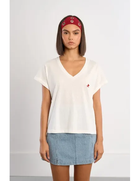 T-shirt avec broderies cœurs