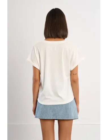 T-shirt avec broderies cœurs