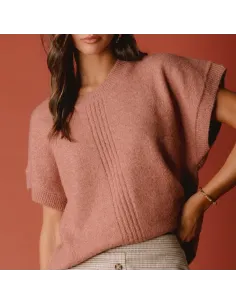 Pull Jelila, Rose