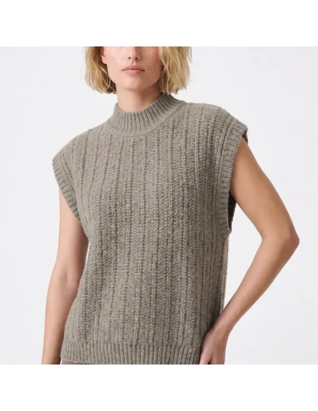 PULL LUNAIA, Camel