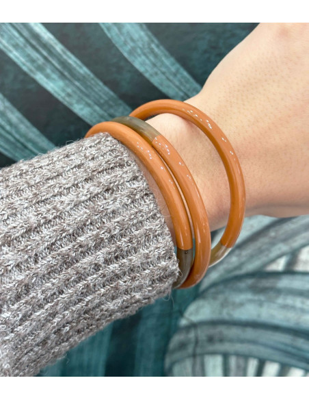 Bracelet coloré en corne véritable, Marron