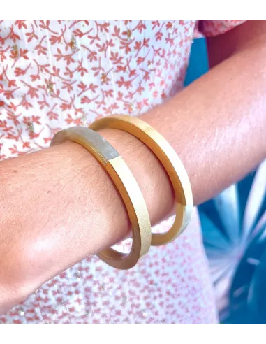 Jonc carré corne doré à la feuille d'or, section carré